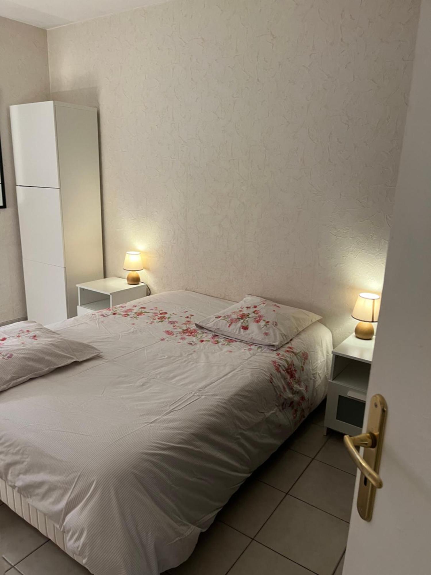 Appartement T2 Avec Terrasse Centre Ville D'Aix En Provence Aix-en-Provence Kültér fotó